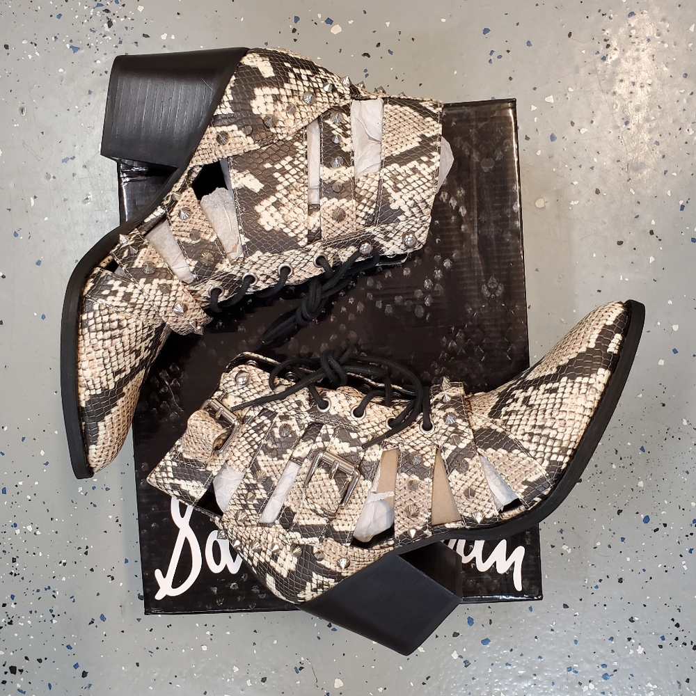 Sam Edelman Elana Ankle Boot - Snake Print